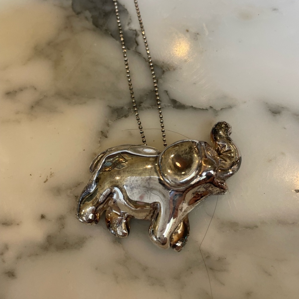 Silver Elephant Pendant Necklace